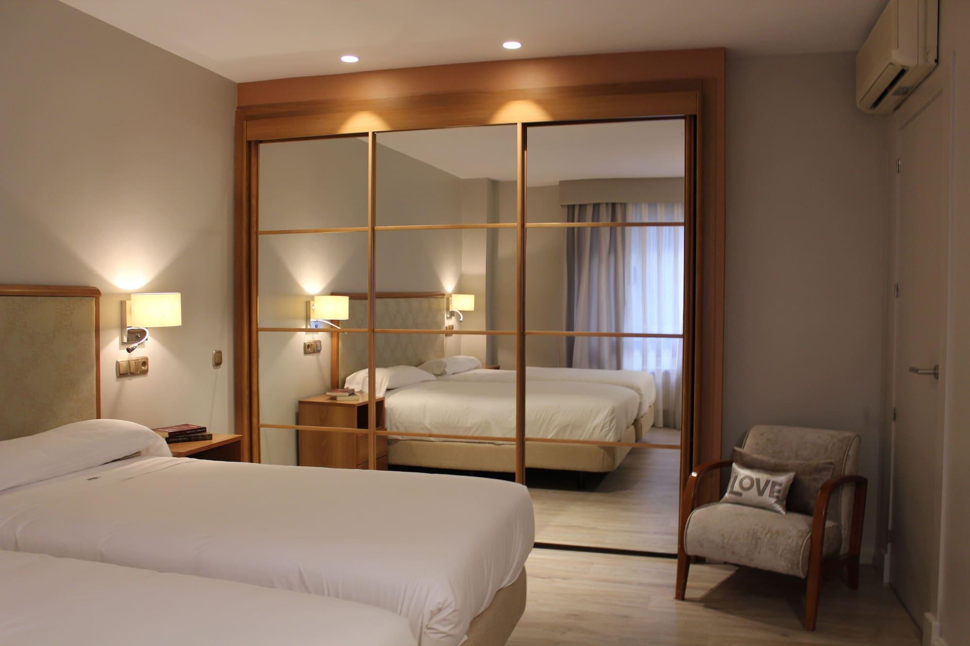 Hotel Carreno Oviedo Ngoại thất bức ảnh