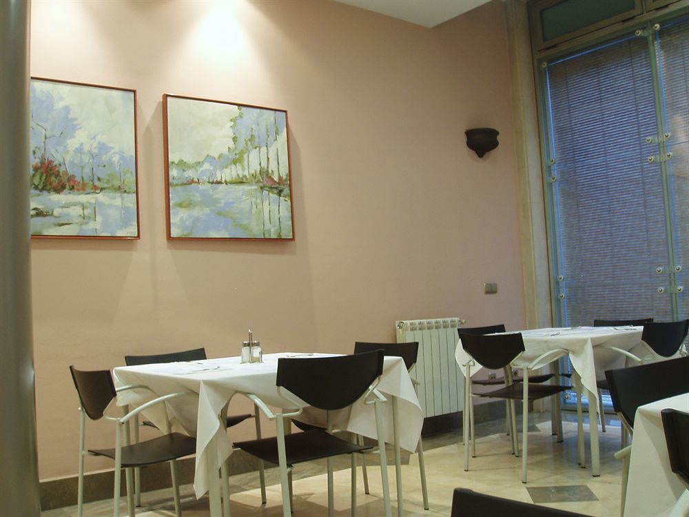 Hotel Carreno Oviedo Ngoại thất bức ảnh