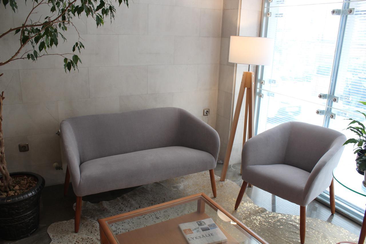 Hotel Carreno Oviedo Ngoại thất bức ảnh