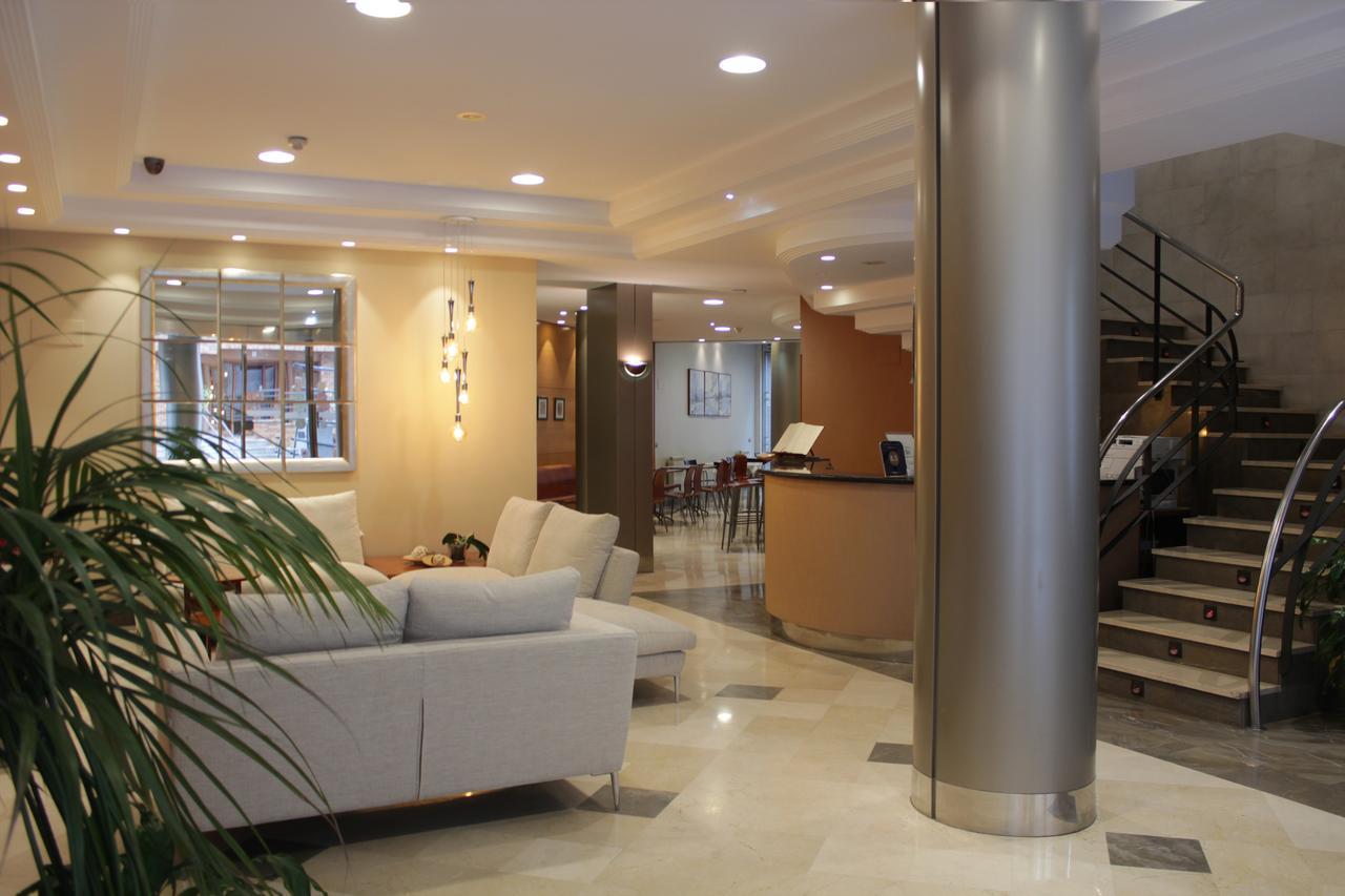 Hotel Carreno Oviedo Ngoại thất bức ảnh