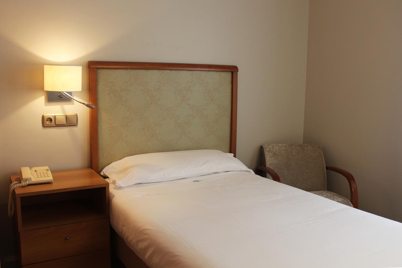 Hotel Carreno Oviedo Ngoại thất bức ảnh